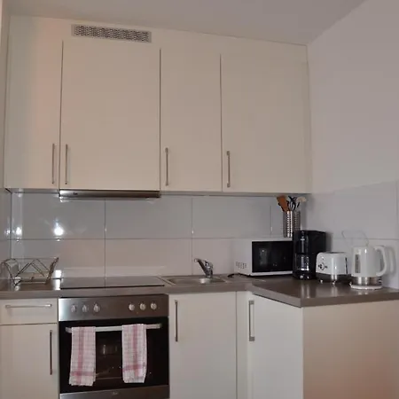 Aparthotel An Der Uniklinik 3*